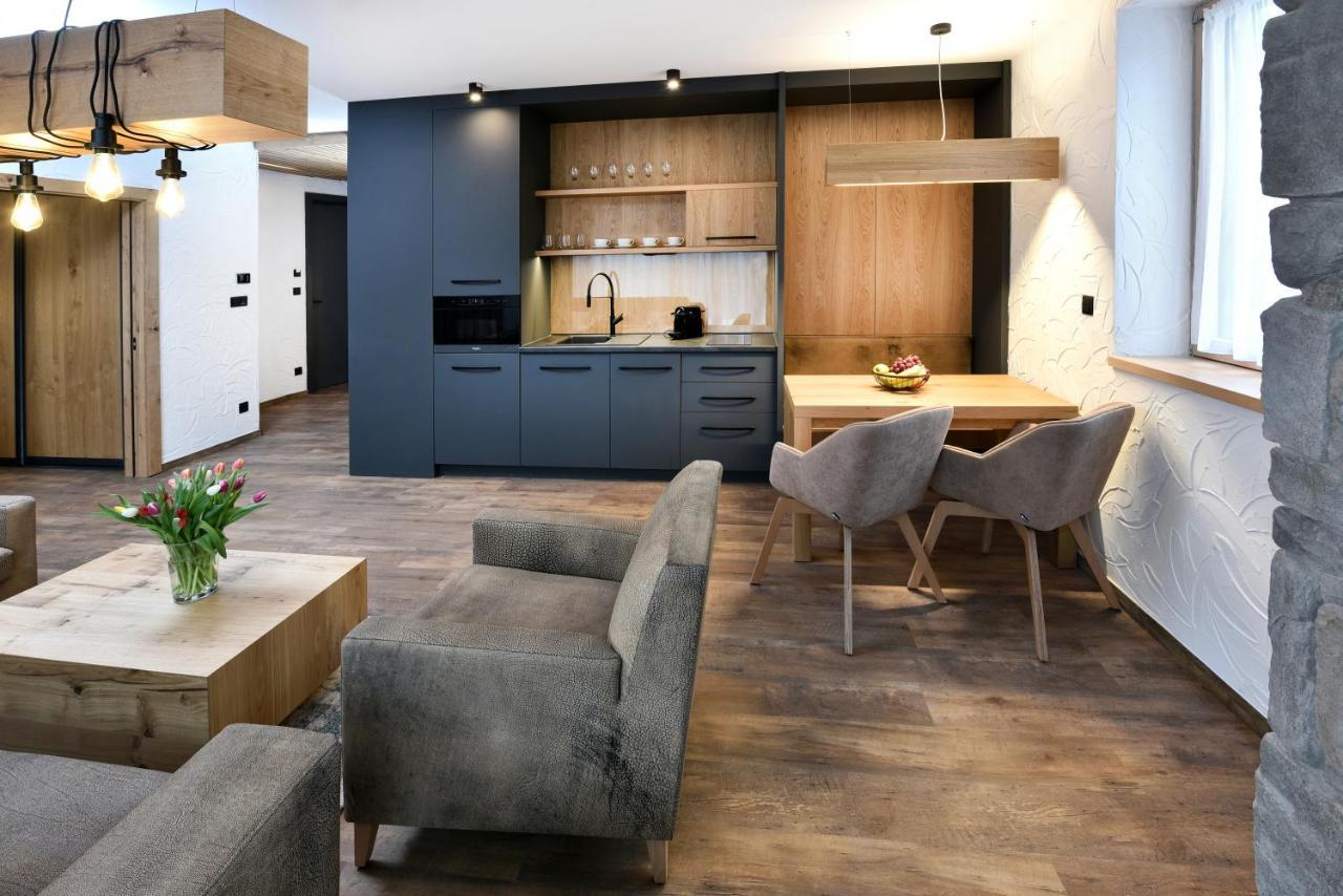 Aplend Hotel Ovruc Štrbské Pleso Exteriör bild