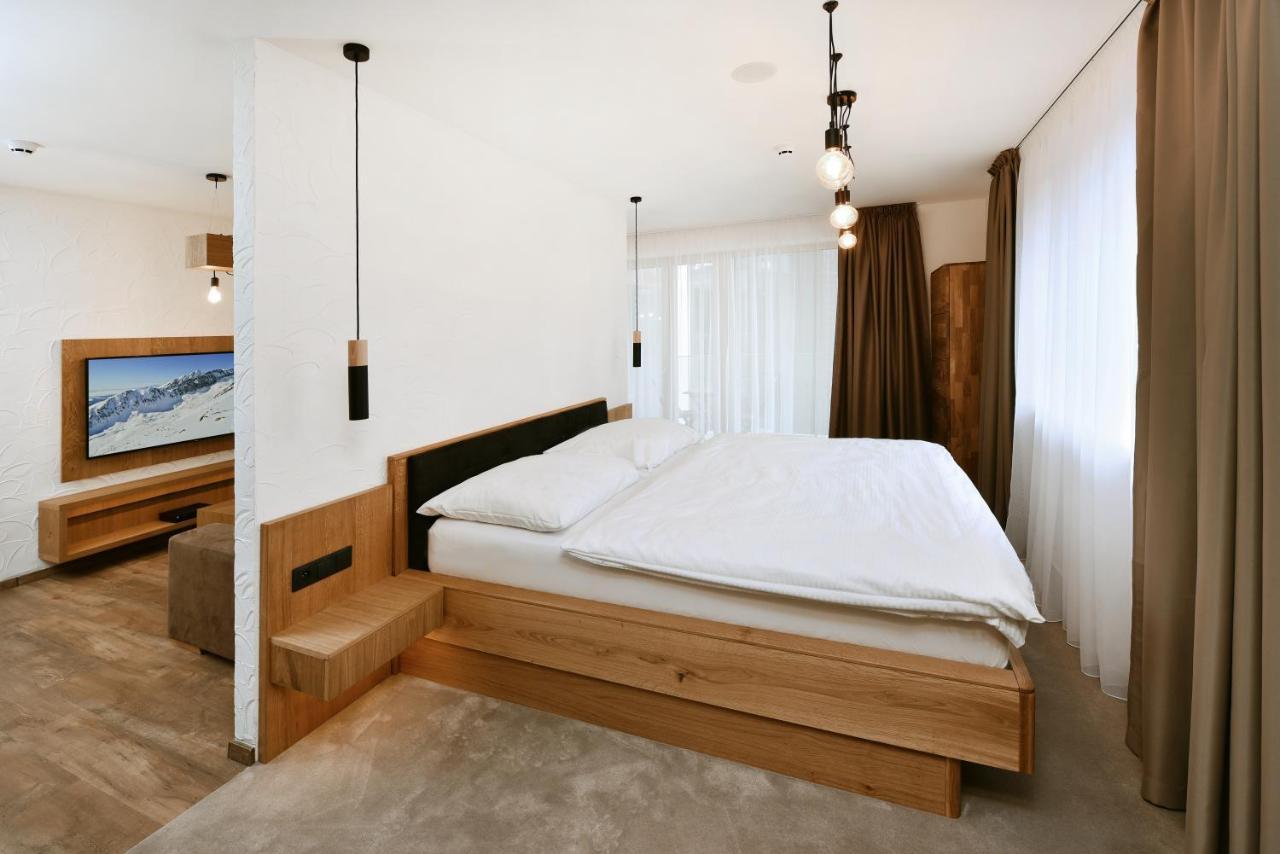 Aplend Hotel Ovruc Štrbské Pleso Exteriör bild