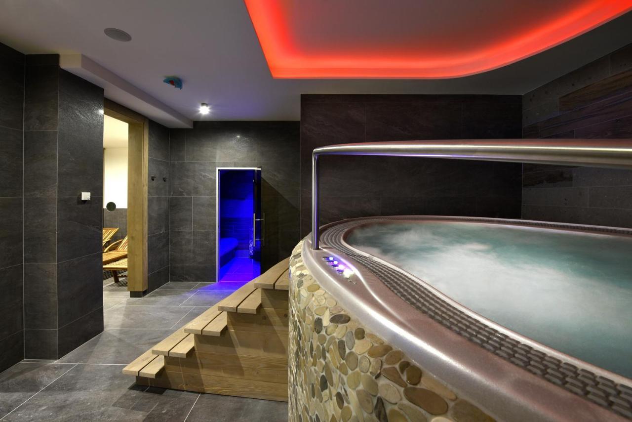 Aplend Hotel Ovruc Štrbské Pleso Exteriör bild