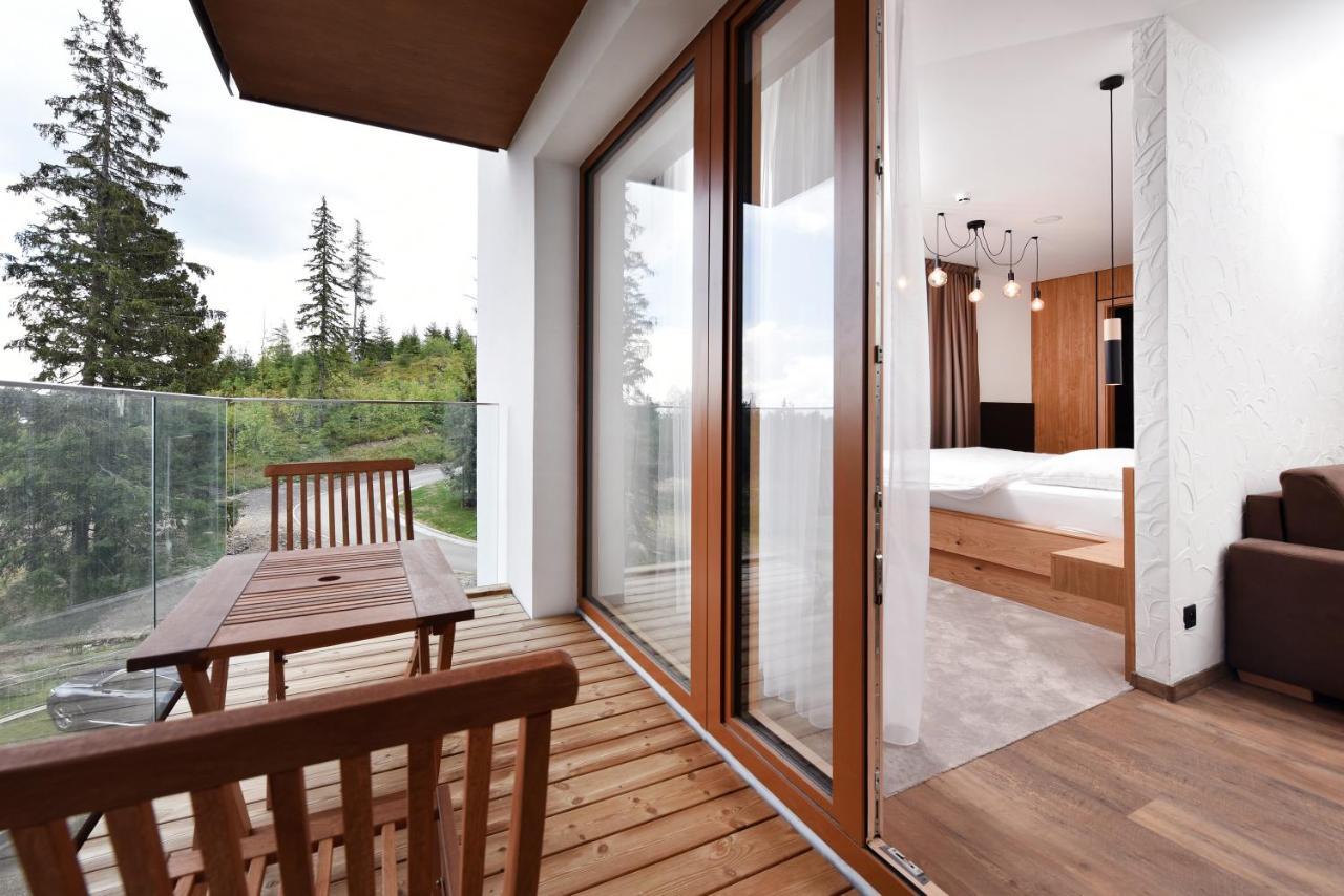 Aplend Hotel Ovruc Štrbské Pleso Exteriör bild