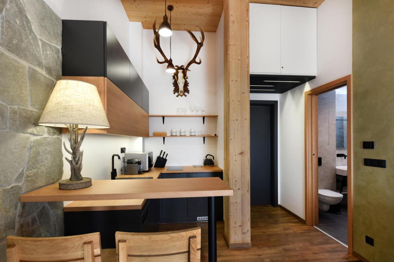 Aplend Hotel Ovruc Štrbské Pleso Exteriör bild