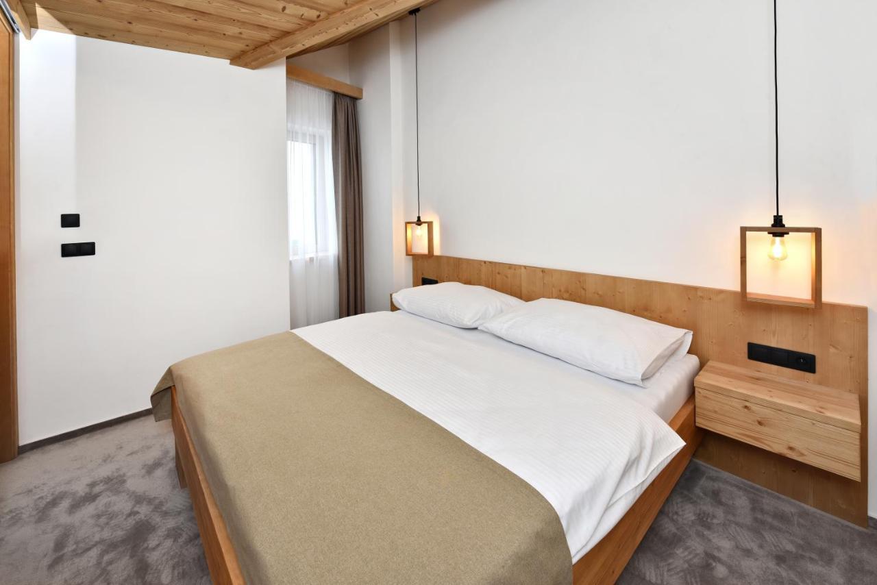 Aplend Hotel Ovruc Štrbské Pleso Exteriör bild
