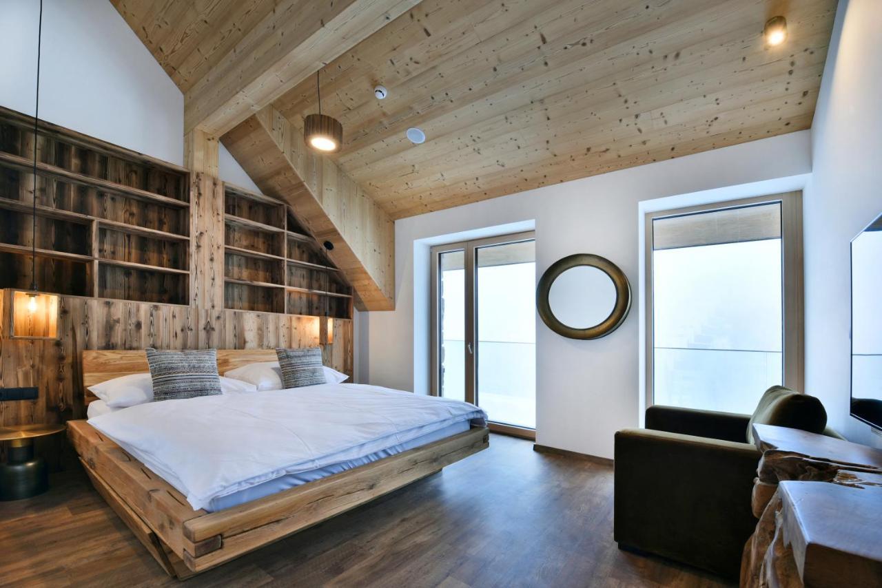 Aplend Hotel Ovruc Štrbské Pleso Exteriör bild