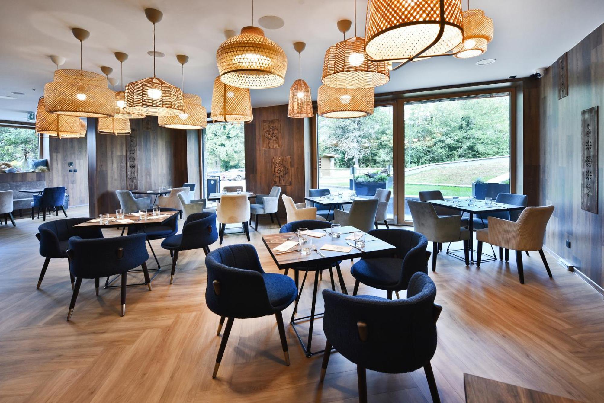 Aplend Hotel Ovruc Štrbské Pleso Exteriör bild